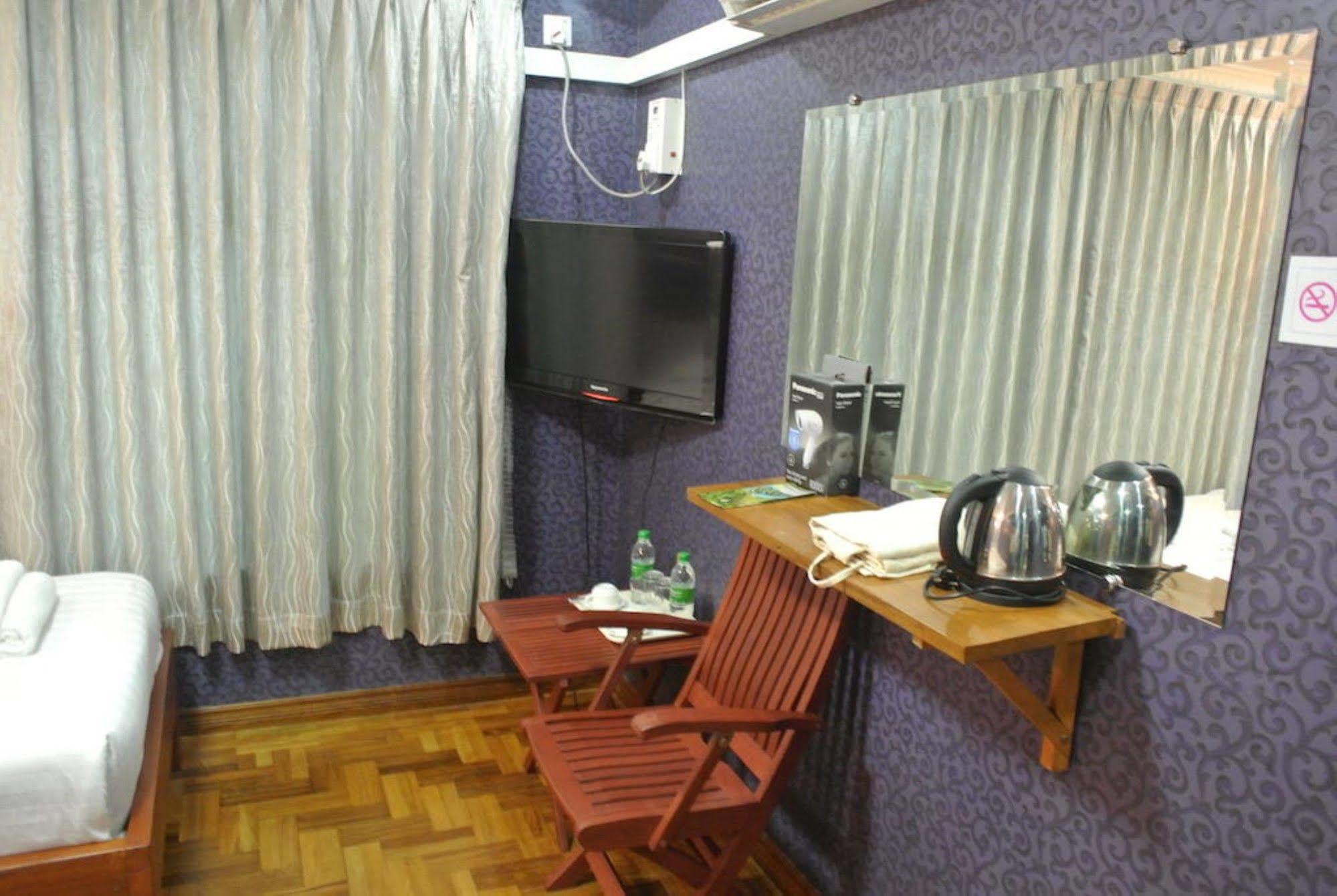 Yaewaddy Motel Gyogon Exteriér fotografie